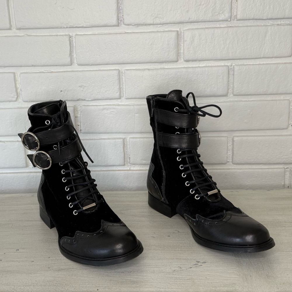 John Fluevog Black Women's Lace-Up Boots